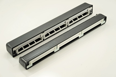 Nawiewnik z manualną regulacją i czerpnią akustyczną, typ VT401, antracyt