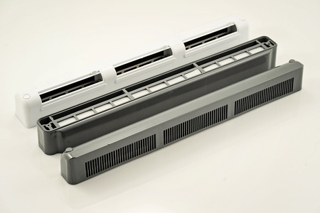 Nawiewnik akustyczny, z manualną regulacją, komorą tłumiącą i czerpnią akustyczną, typ VT1401